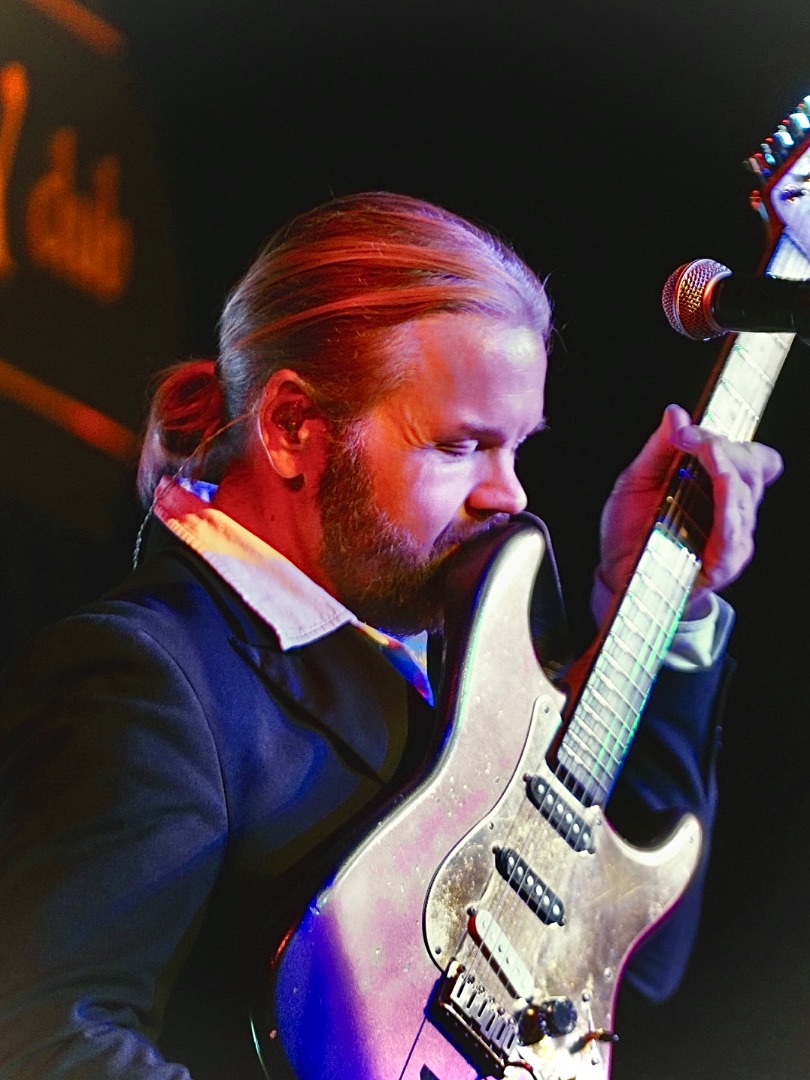 Austin Rinker Austin Skinner | Book Live Music | JamJuice